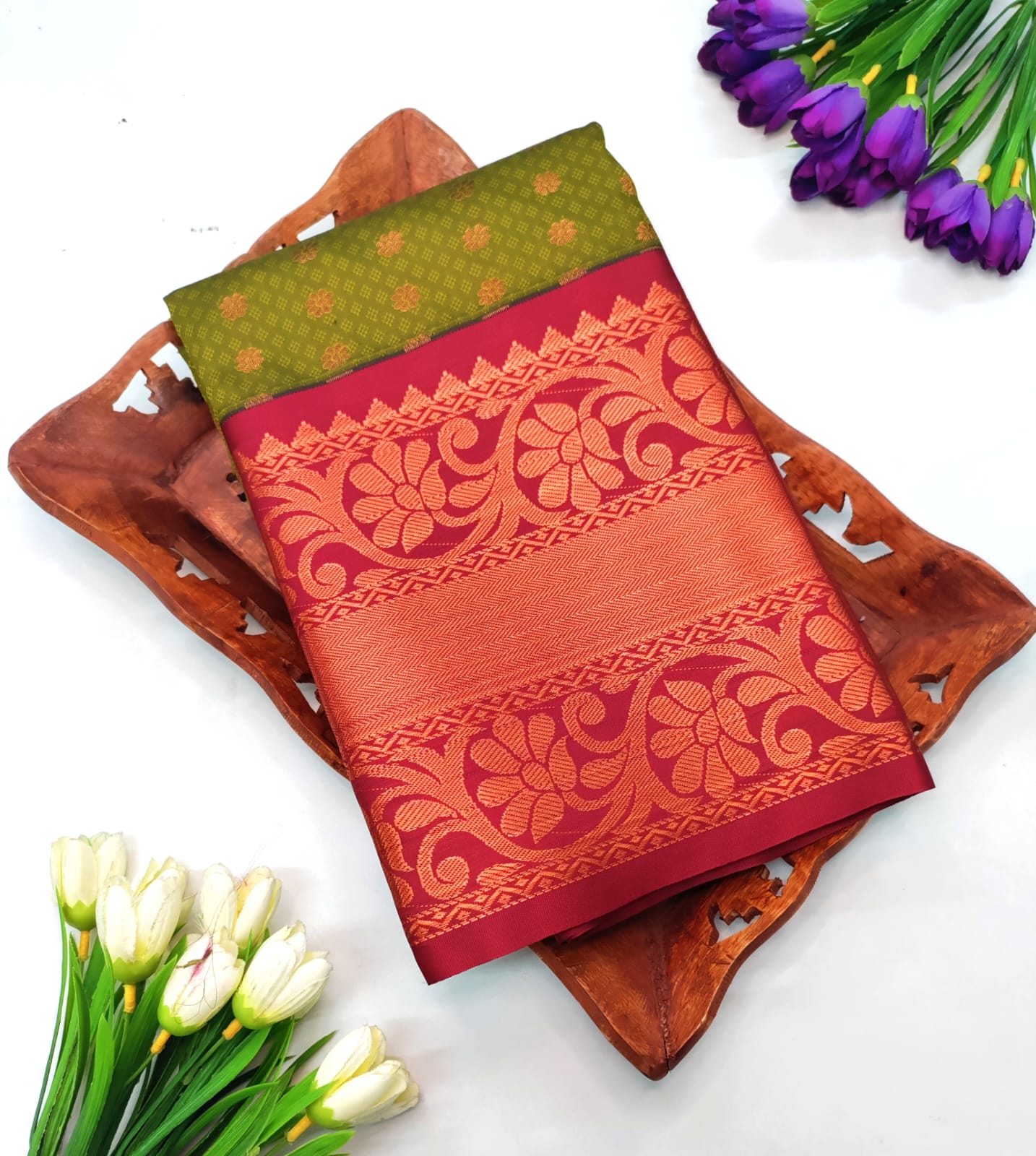 Royal Dharmavaram Kottange Saree with Zari Border & 1000 Small Zari Butta