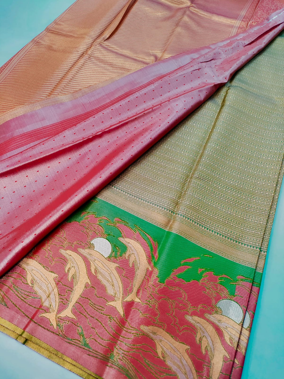 Vasthrakala Elegance – Pink Dolphin Weave Silk Wedding Saree