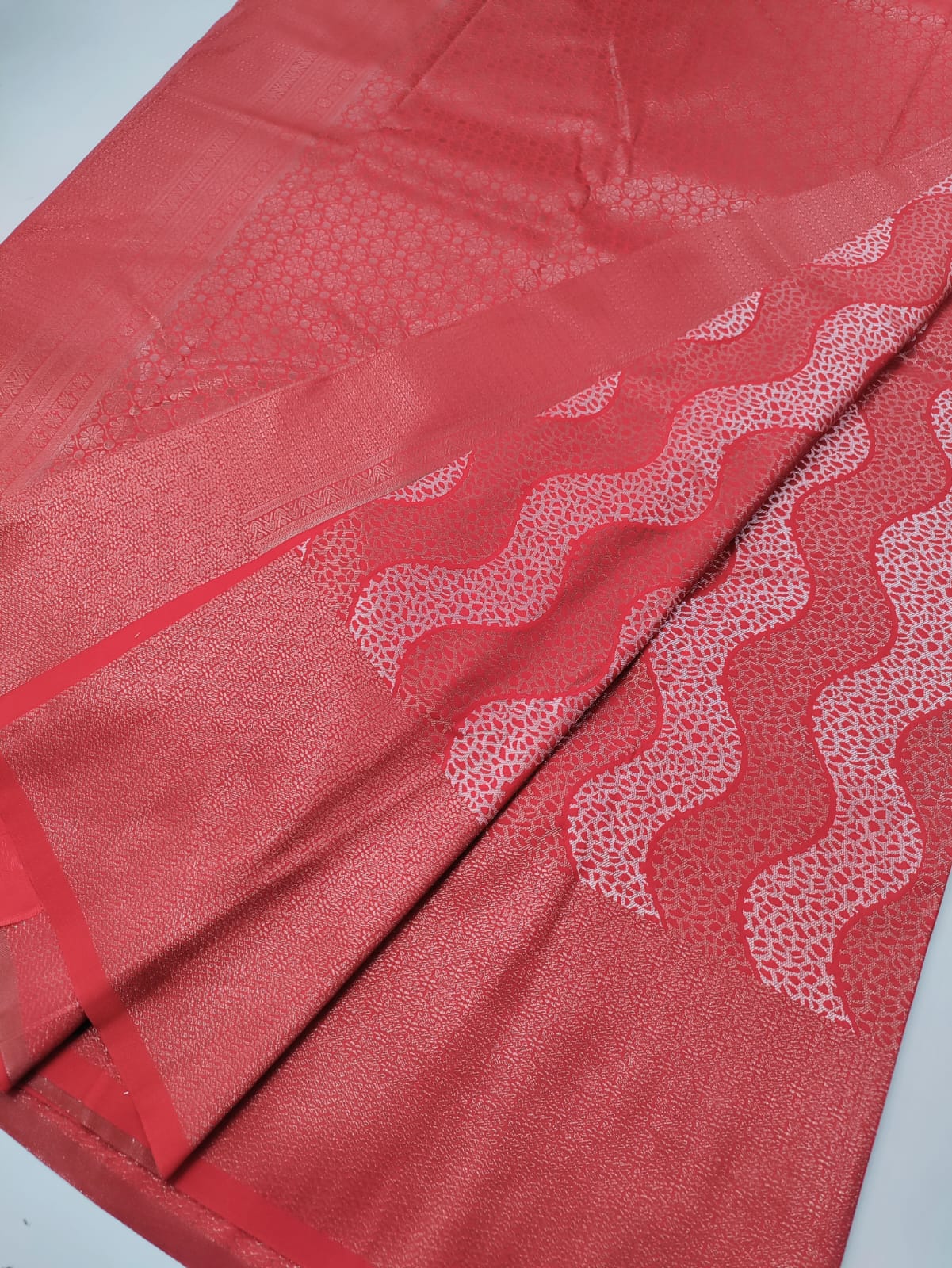 Regal Red Silk Wedding Saree – Unique Designer Edition