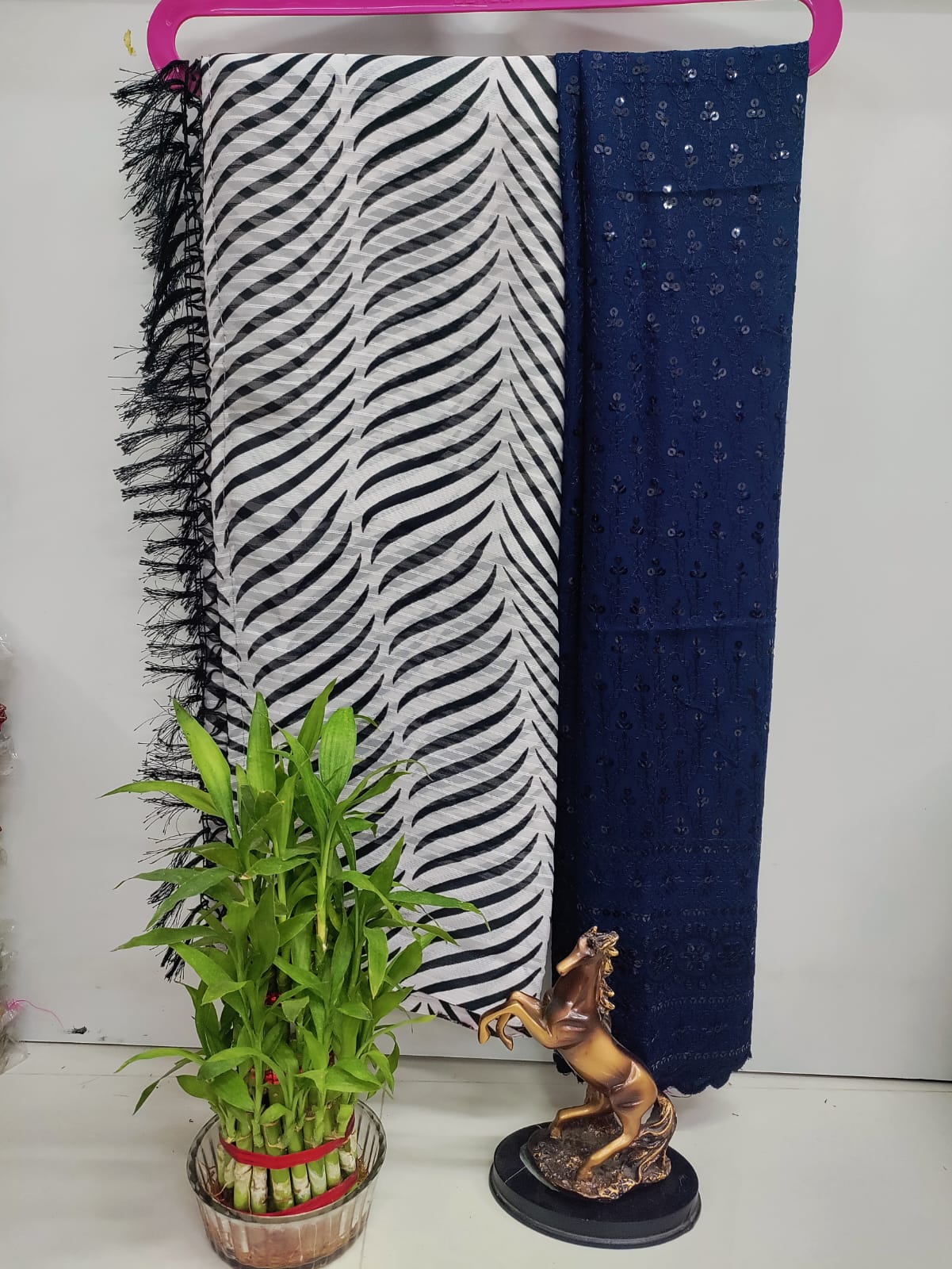 🖤 Black & White Georgette Saree