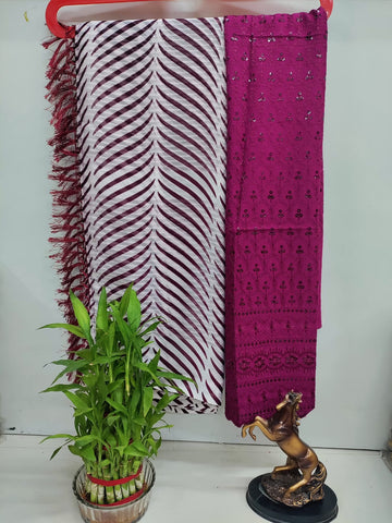 🌿 Nagapalam & White Georgette Saree