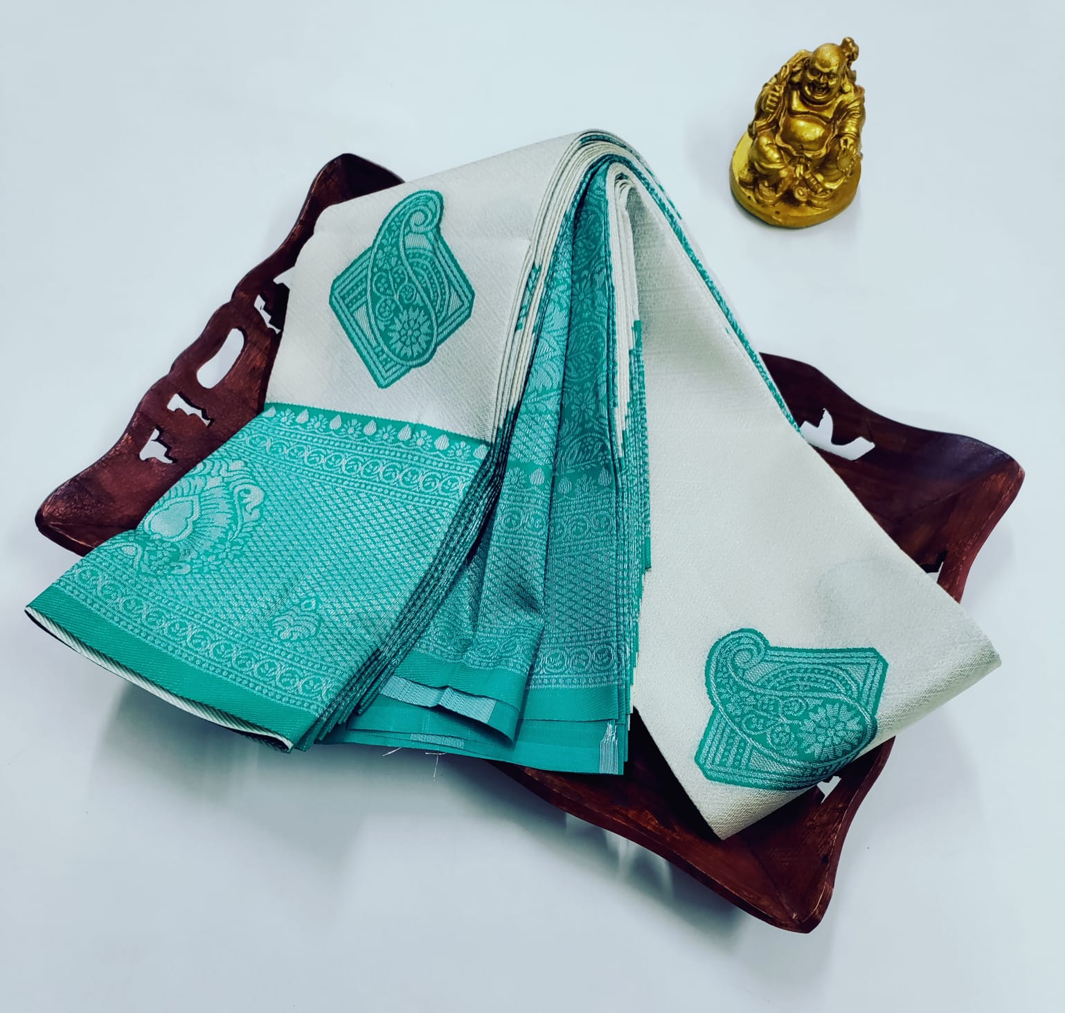 ✨ Samruthi Pattu Saree – Cream with Turquoise Green ✨