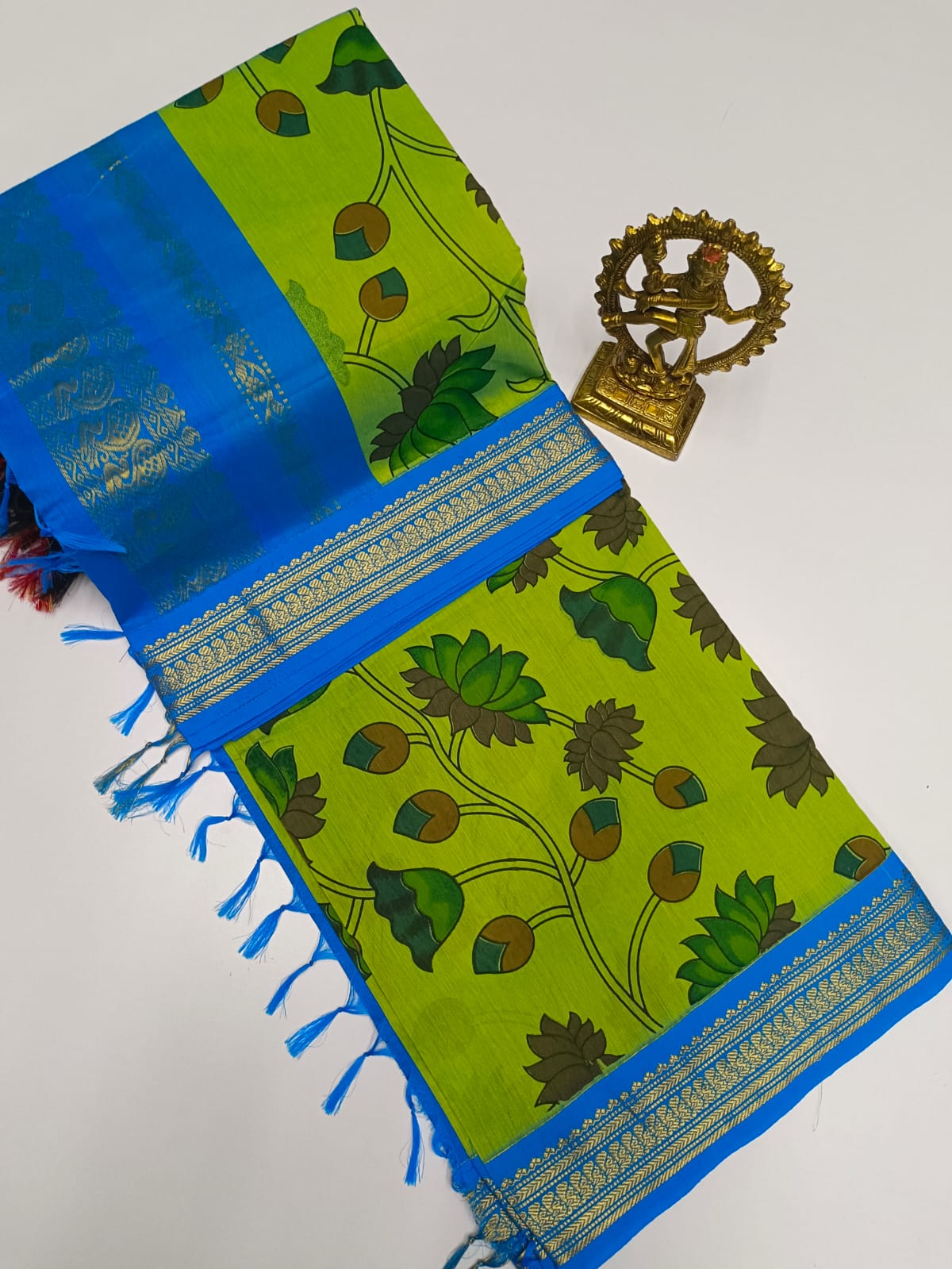 Premium Kalyani Cotton Saree – Parrot Green Kalamkari with Sky Blue