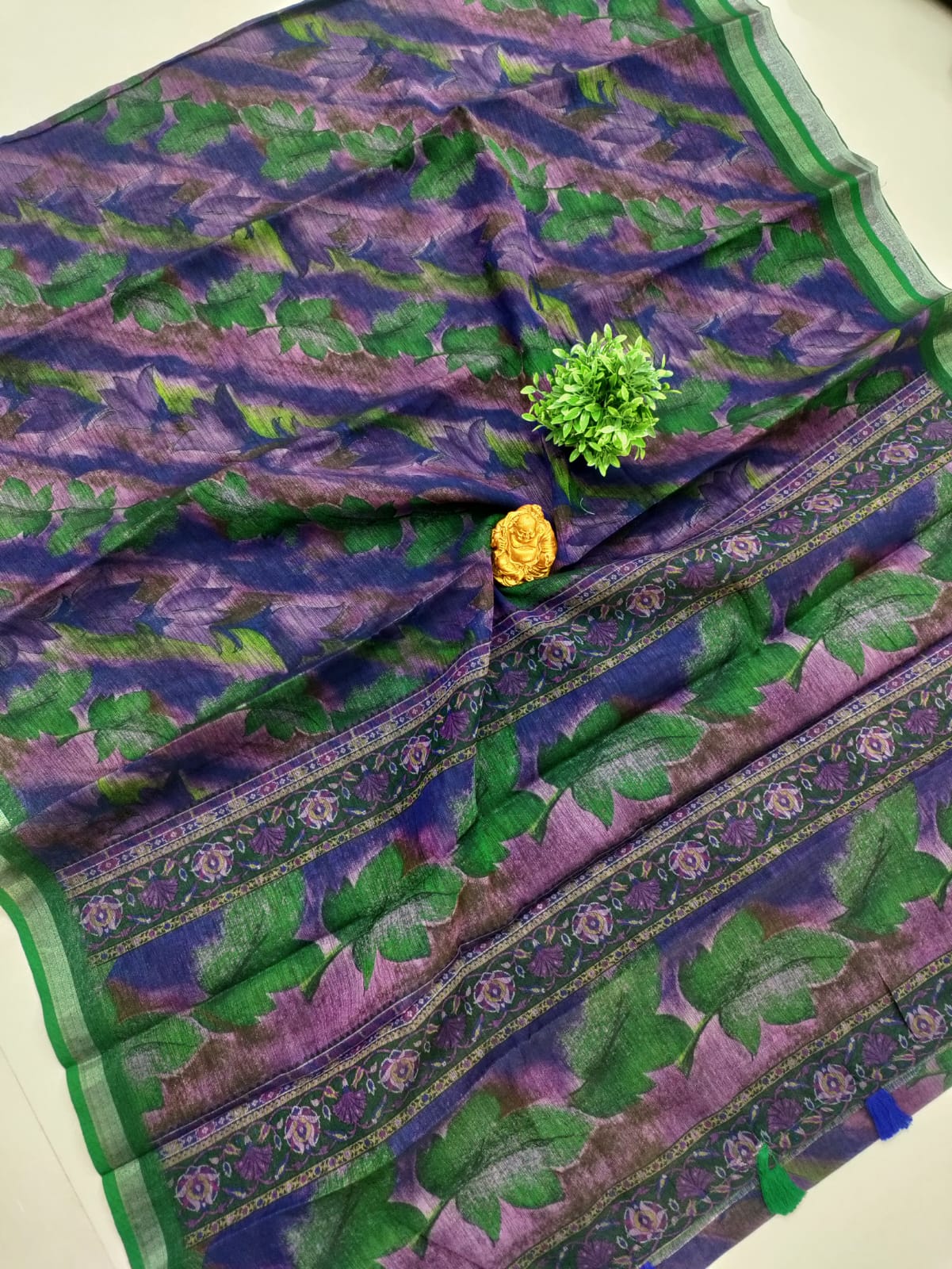 👑 Kerala Queen – Exclusive Fancy Hand Printed Saree 🌸