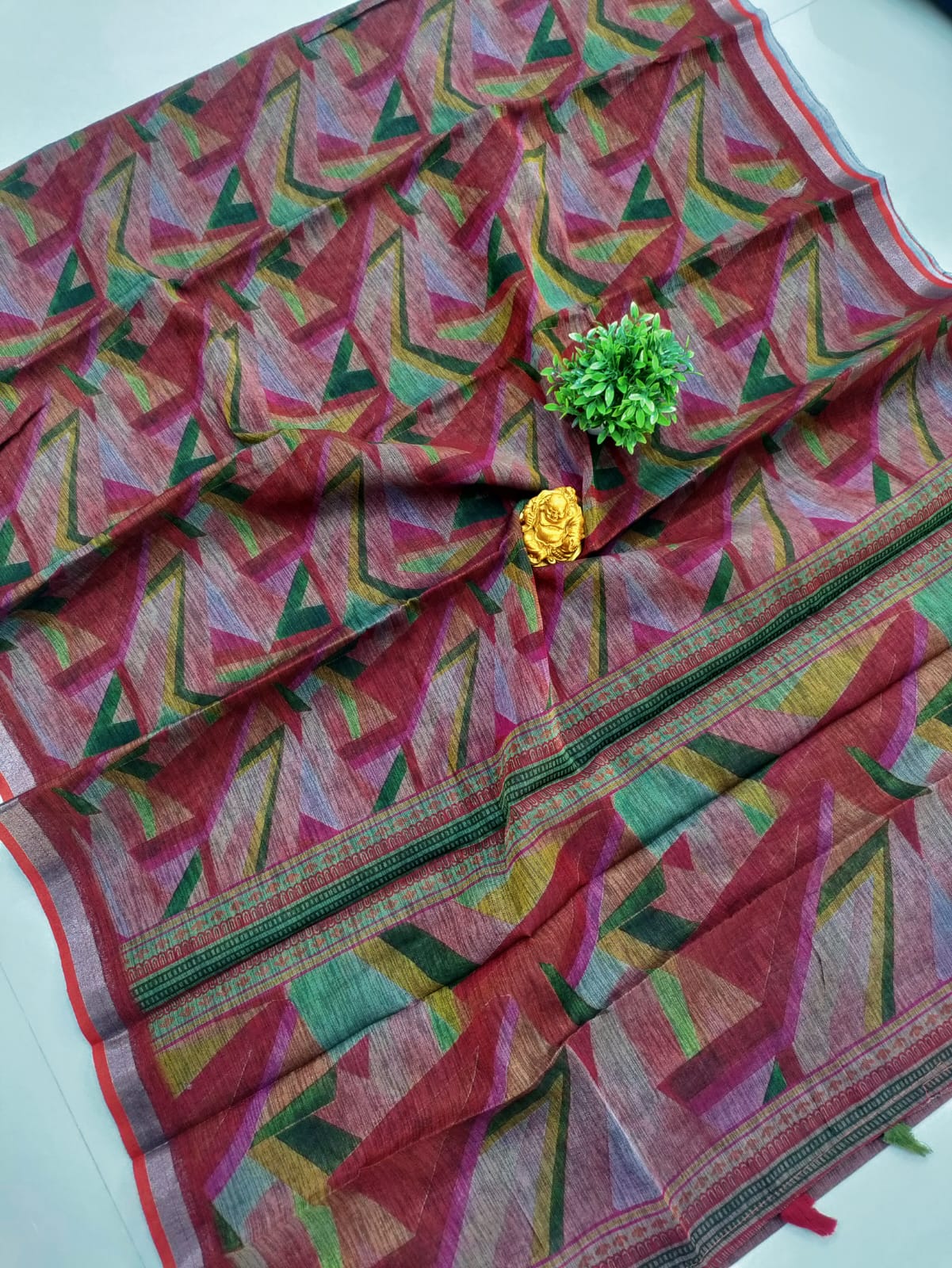 👑 Kerala Queen – Exclusive Fancy Hand Printed Saree 🌸