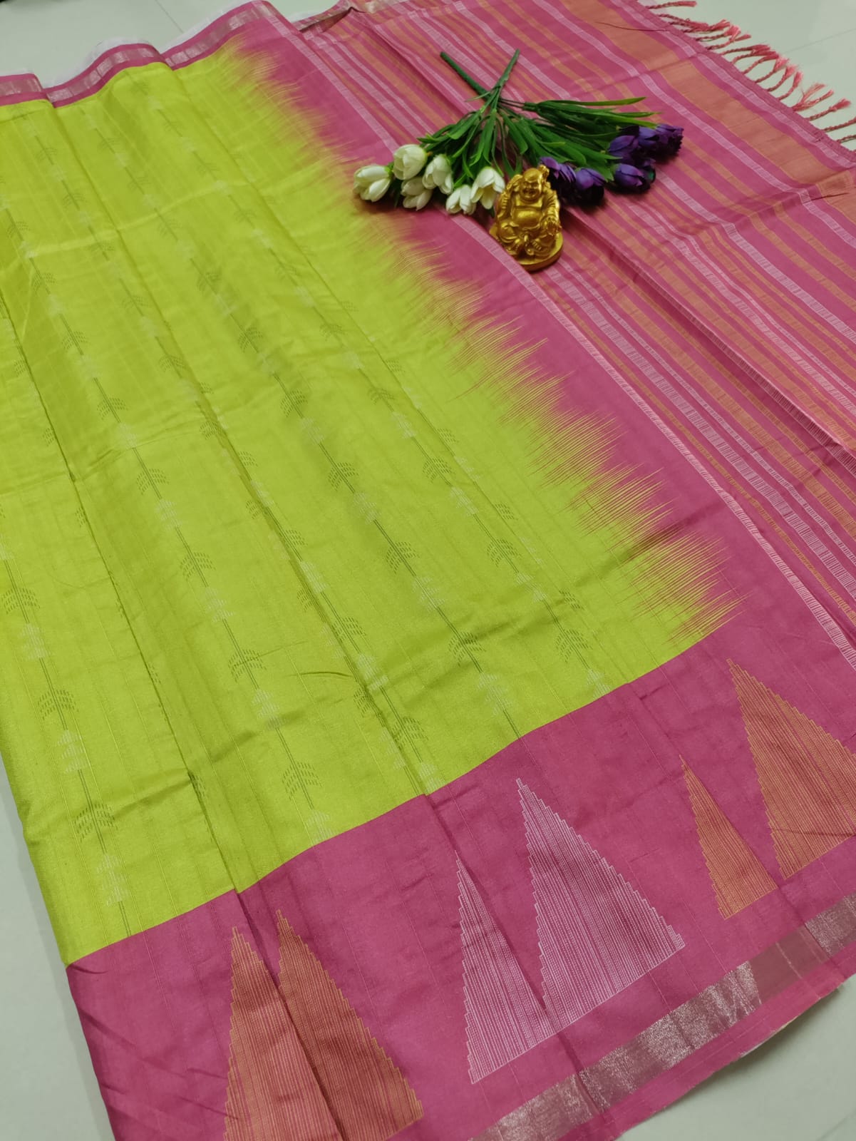 ✨ Premium Treasure Box Saree – Sneha Green with Pink ✨