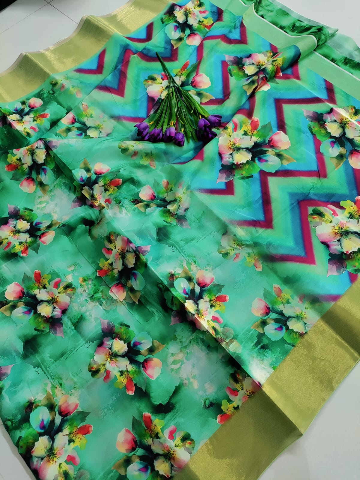 Elegant Floral Printed Paper Silk Saree