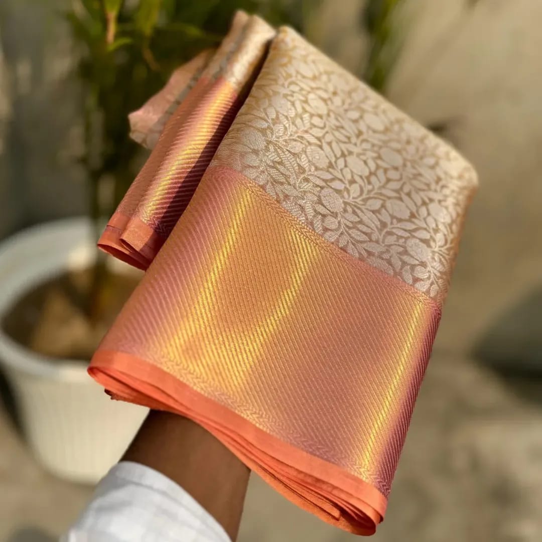 Elegant dual tone Peach Pink Banarasi Silk Saree