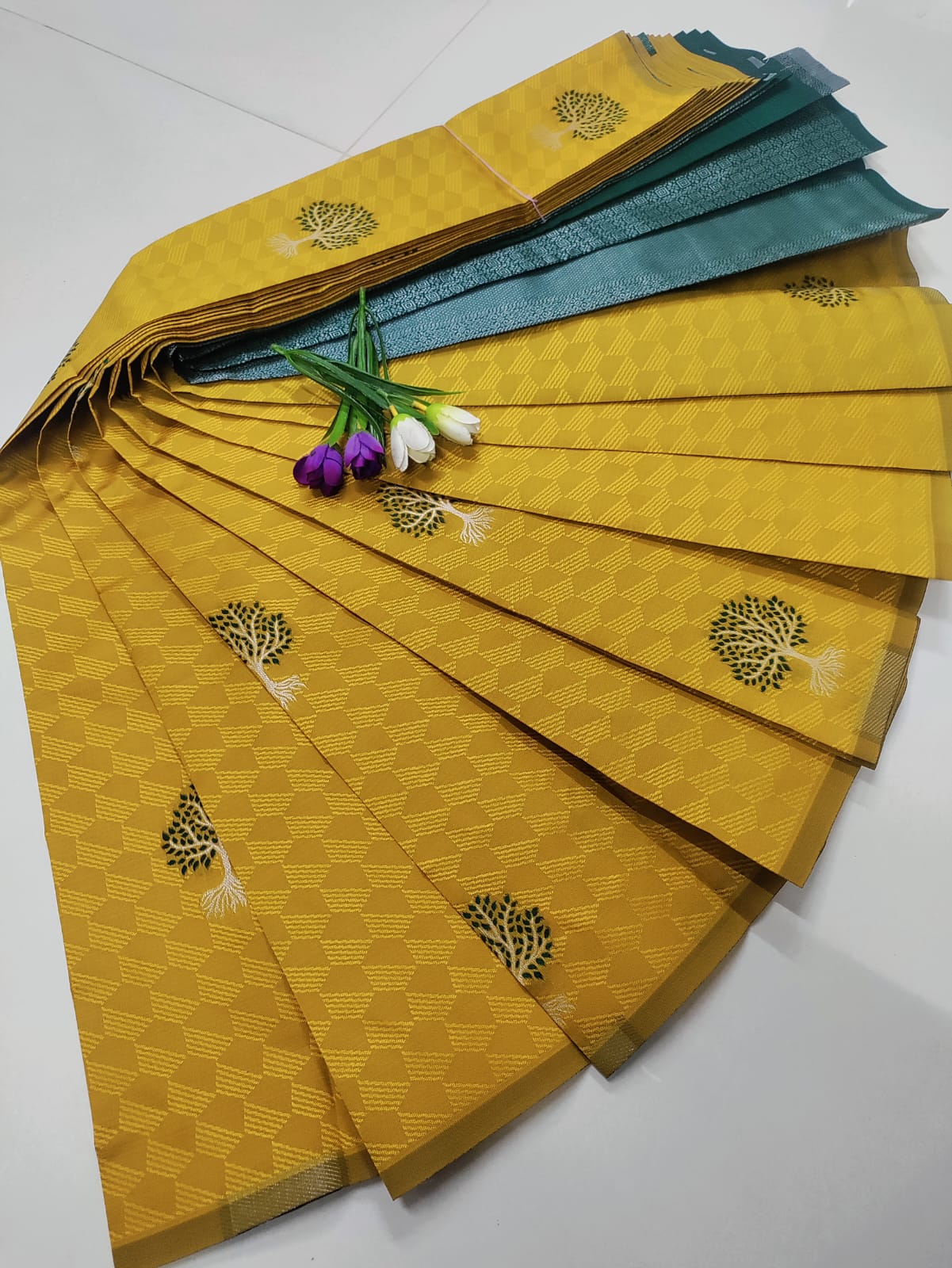 Golden Shade Soft Silk Saree
