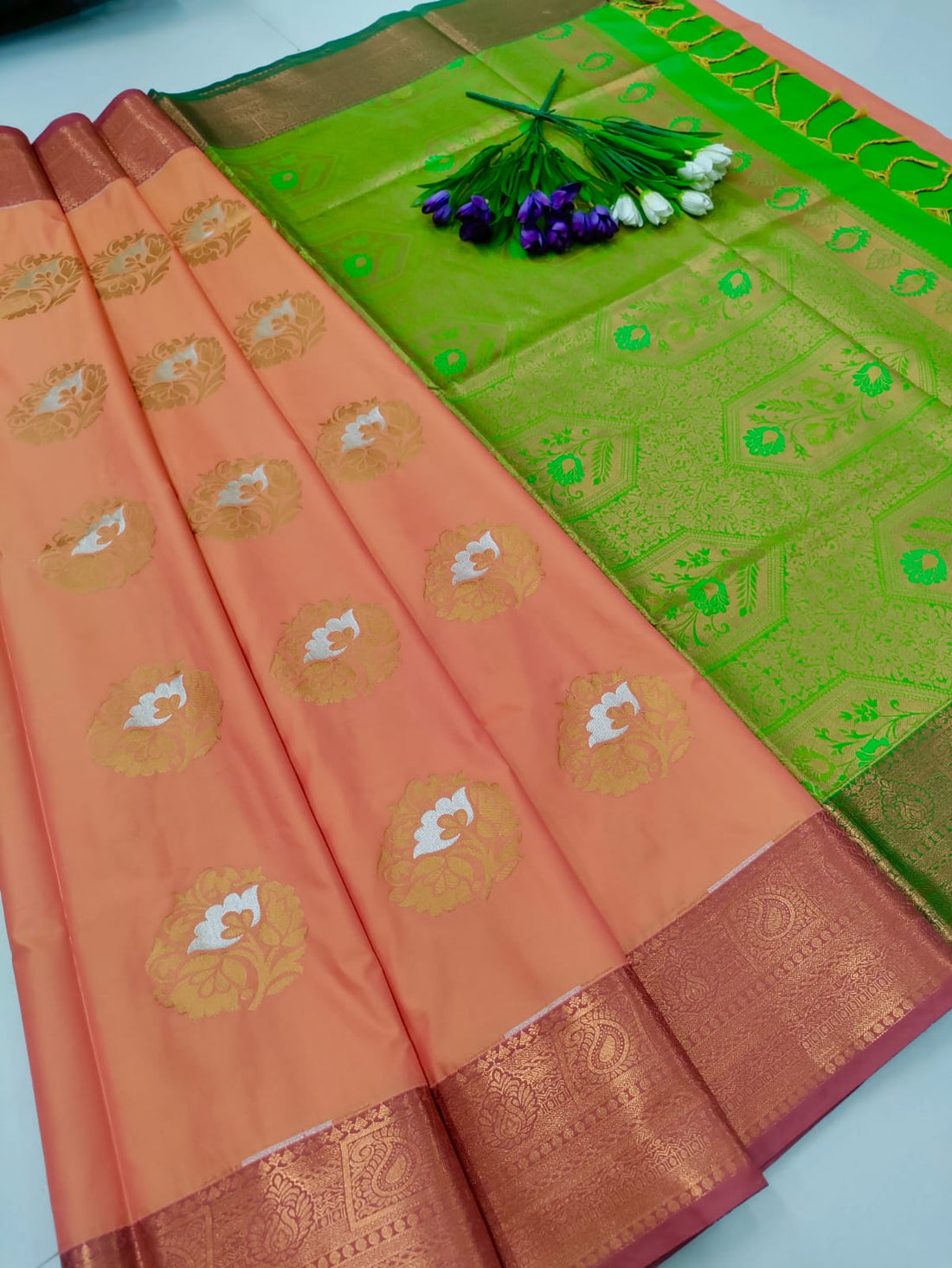 Royal Meena Soft Silk Saree with Dual Tone Contrast Pallu