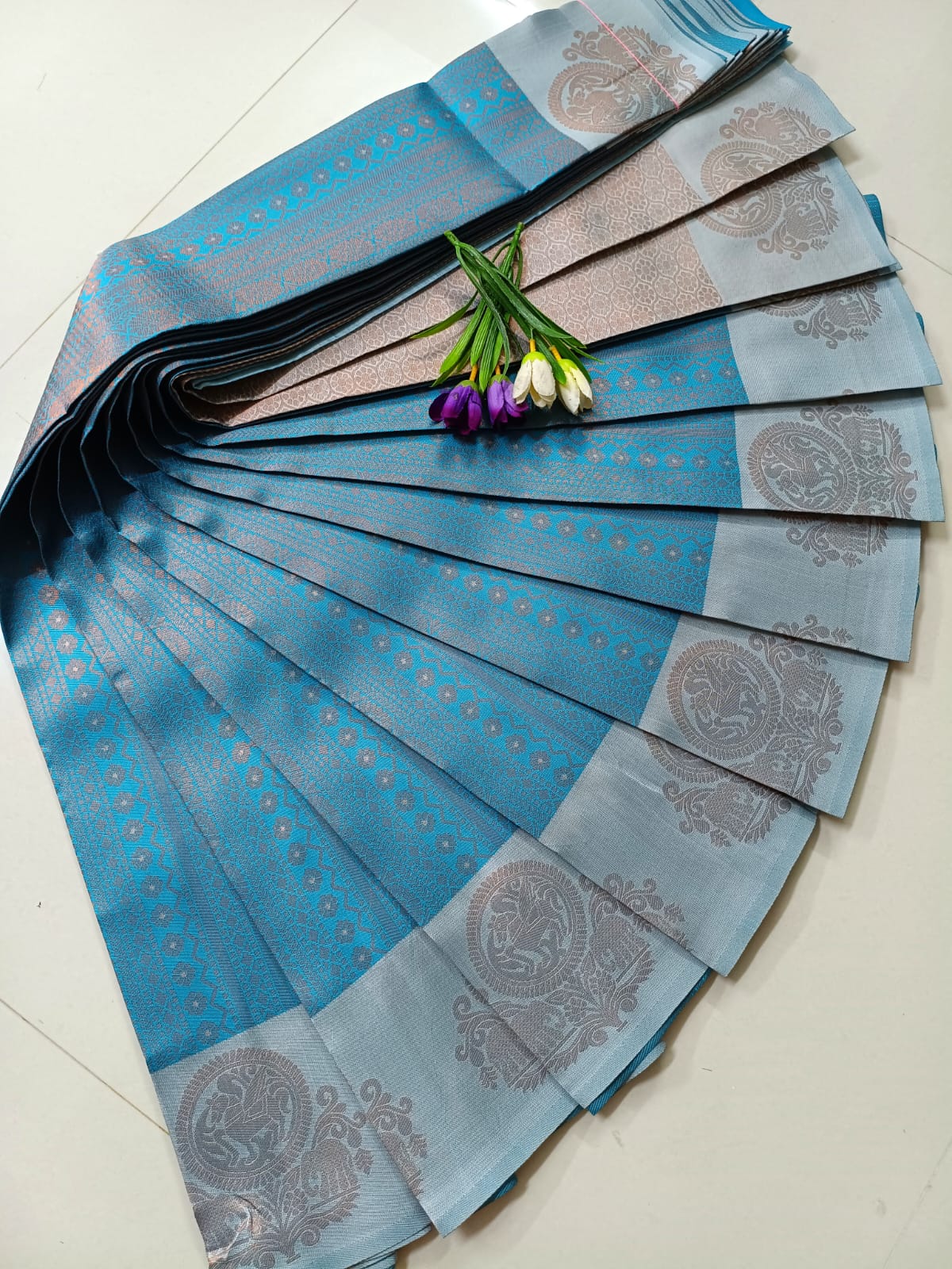 ✨ Samruthi Pattu Saree – Turquoise Blue with Light Grey ✨