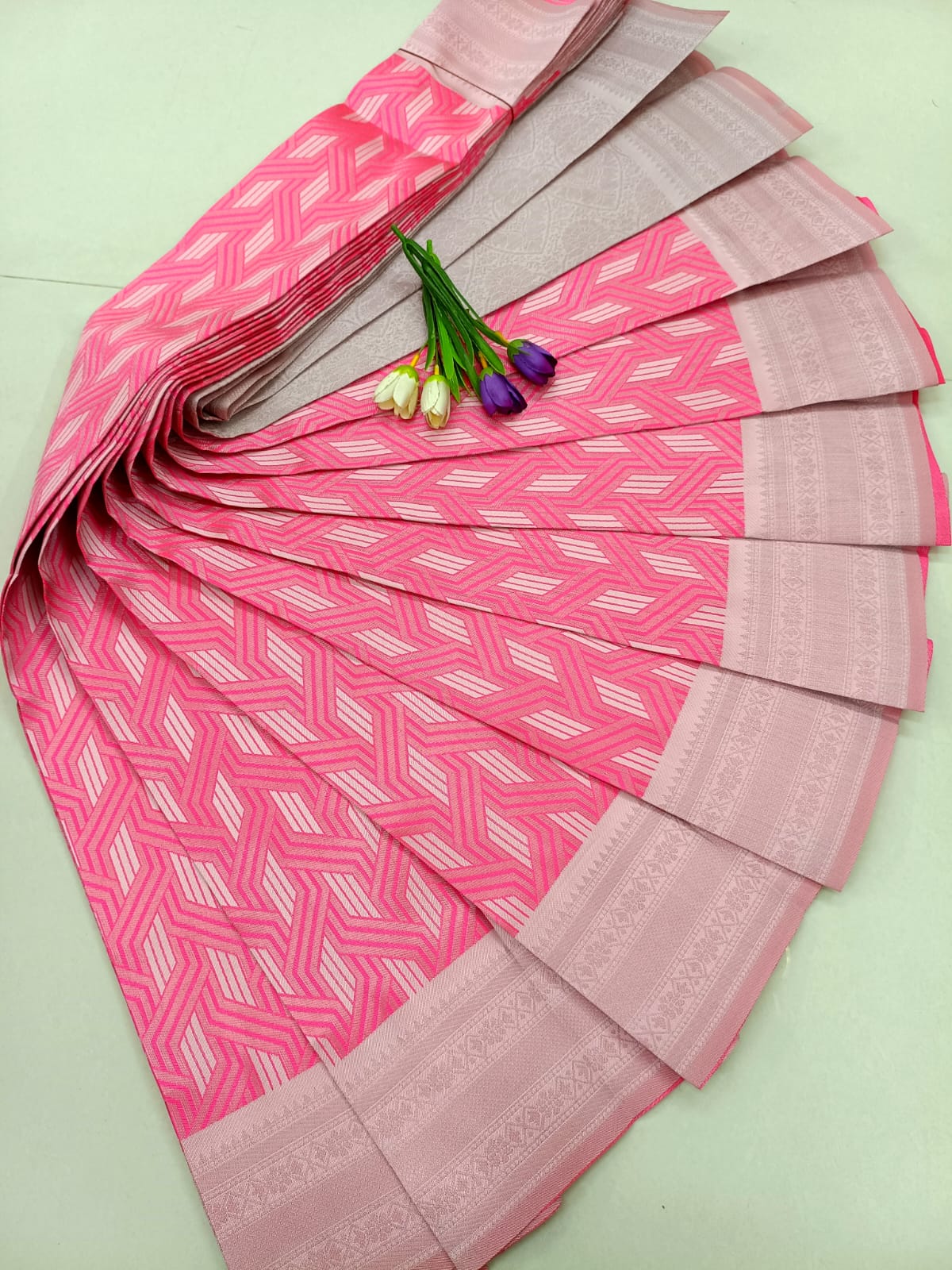 Peach Pink – Soft Silk Saree with Traditional Woven Motifs