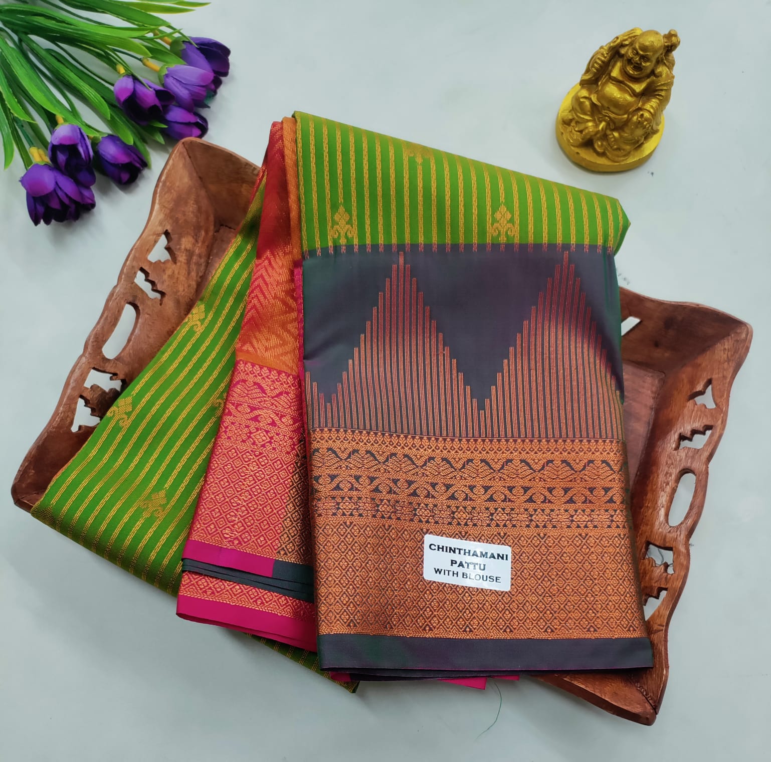 Exclusive Vaira Oosi Soft Silk Saree – Parrot Green with Pink
