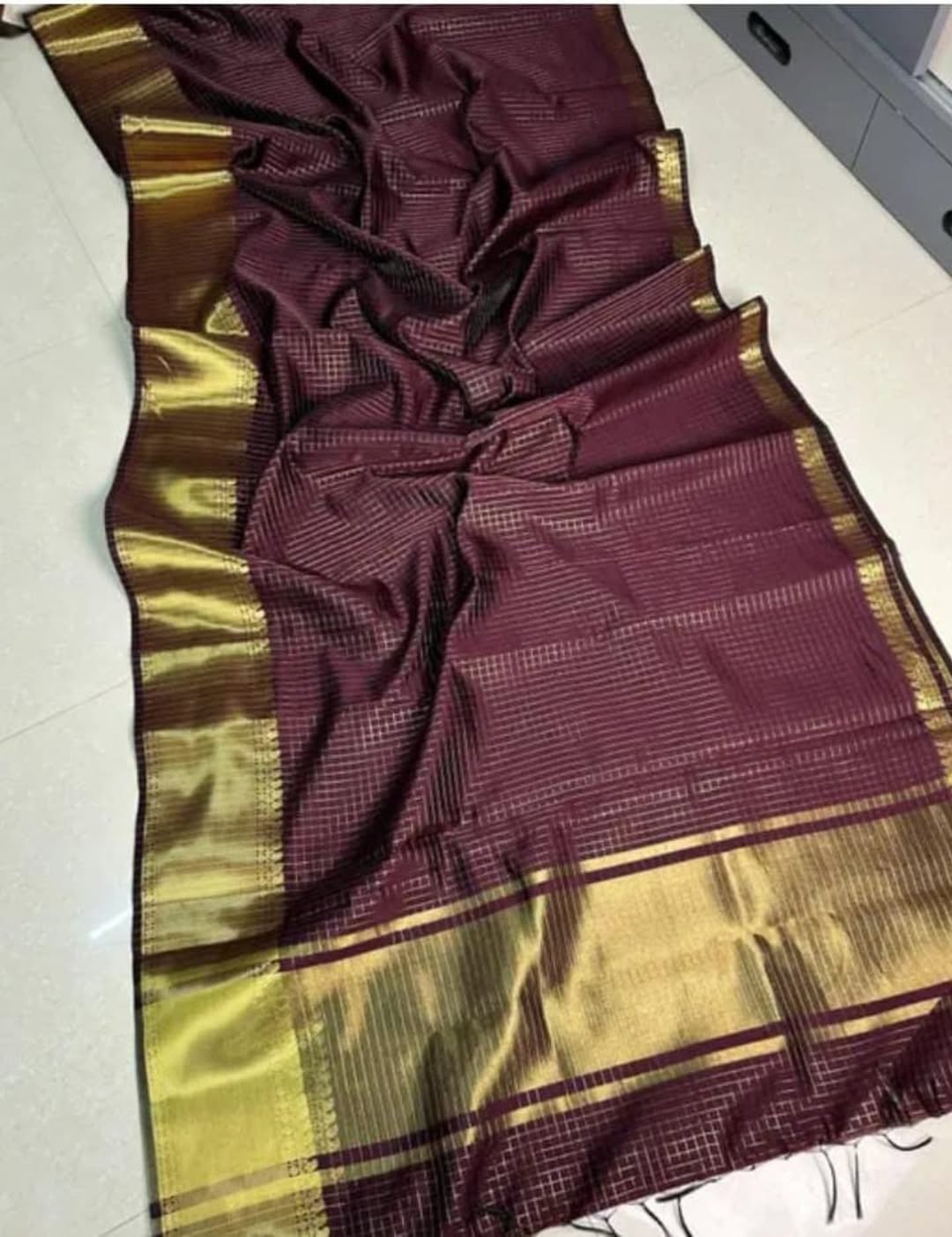 Elegant Tradition – Kattan Silk Saree (Maroon Colour)