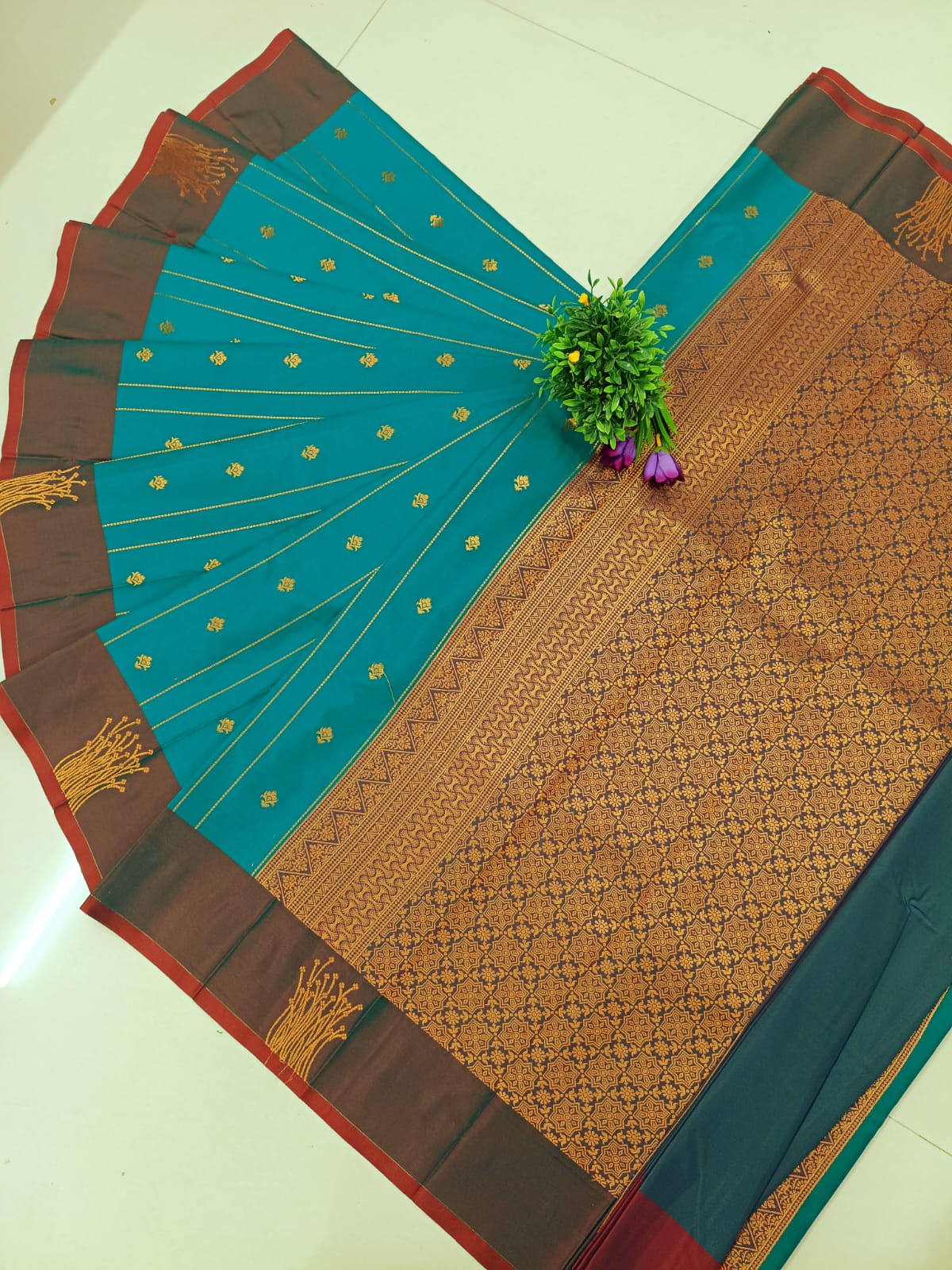 Royal Kanjeevaram Soft Silk Saree