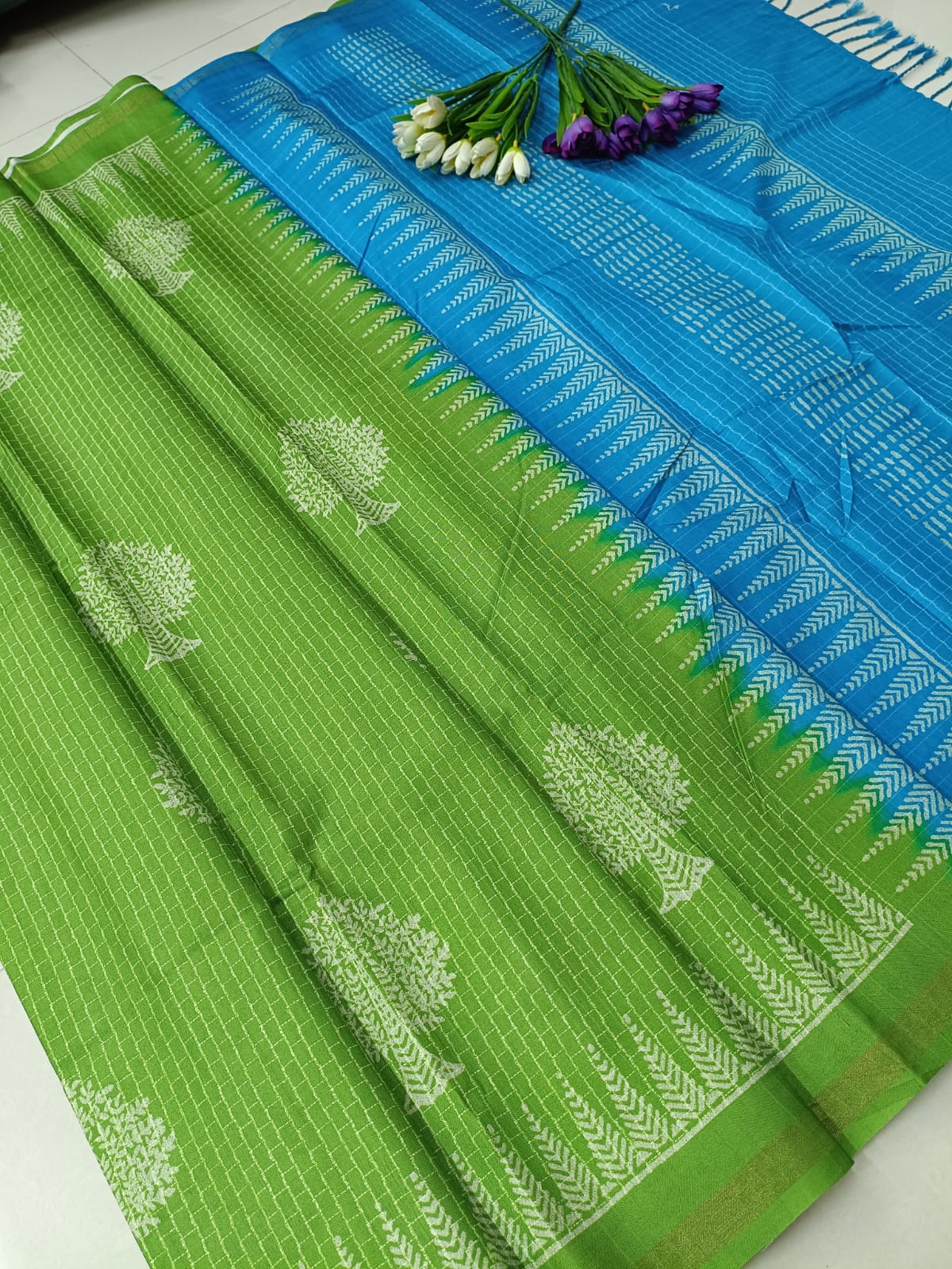 Mehandhi Green Tussar Silk Saree
