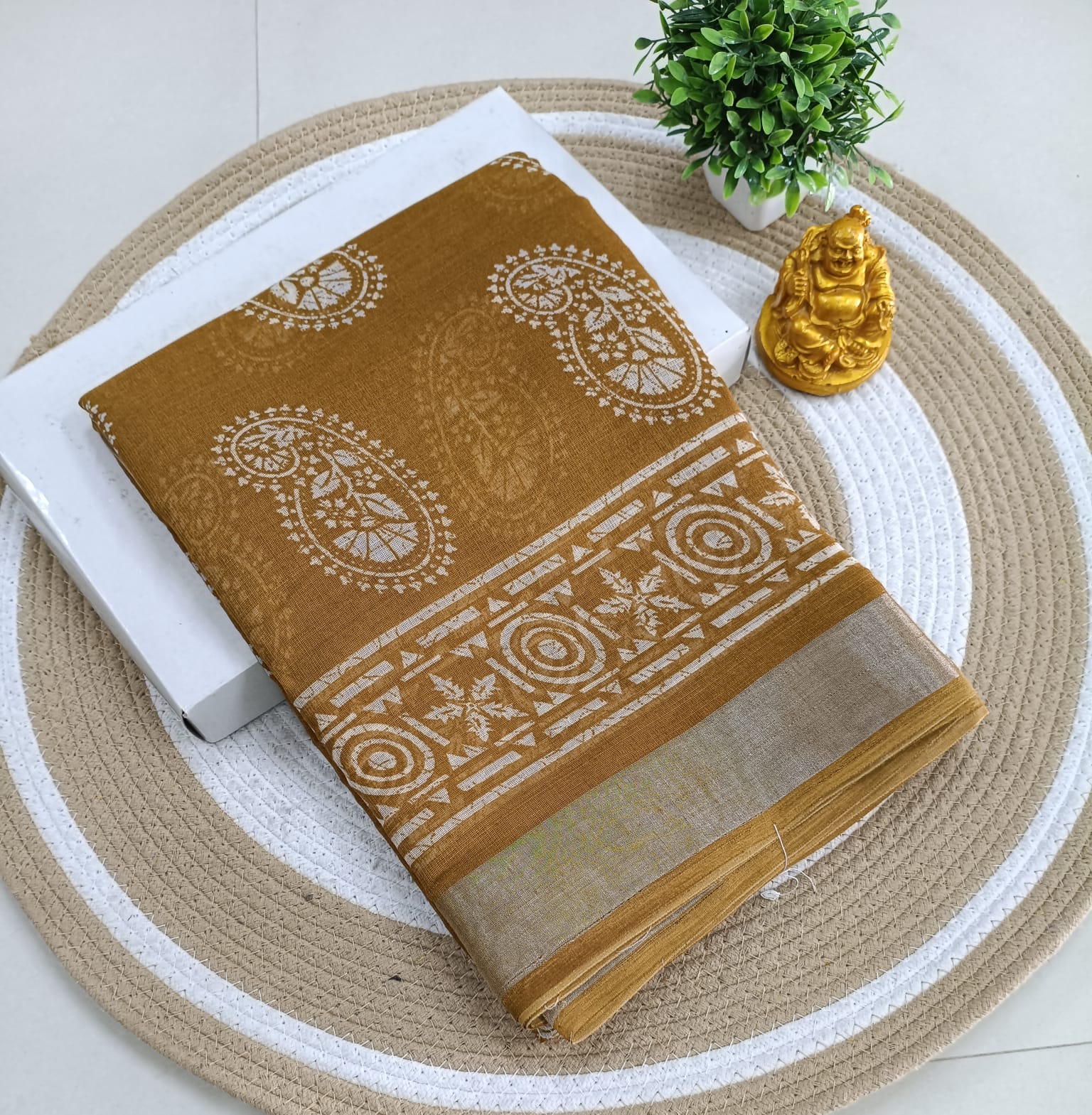 Premium Linen Cotton Saree