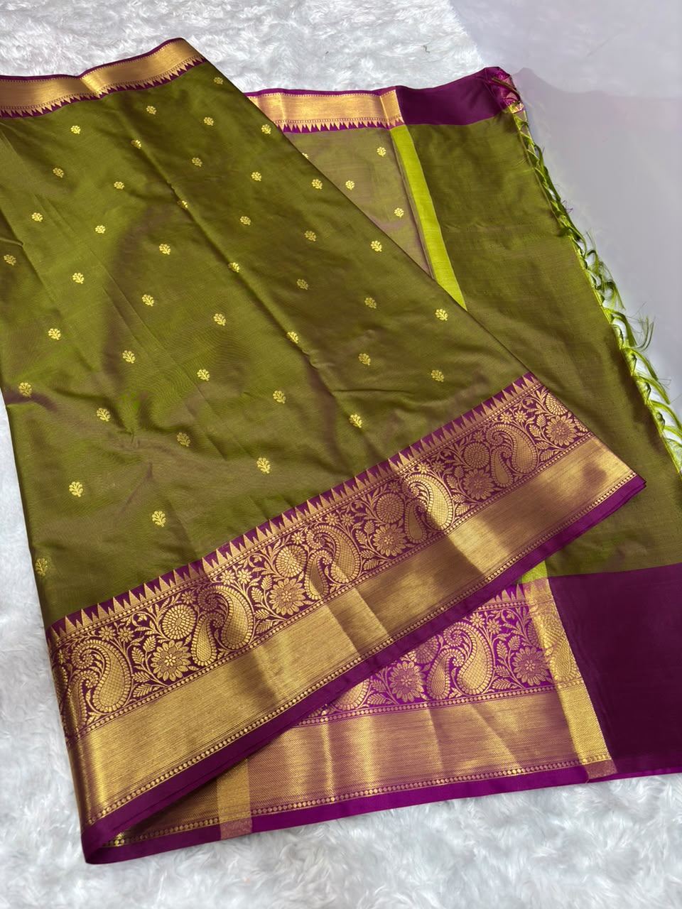 DUAL COLOUR  SEMI KATTAN SILK SAREES